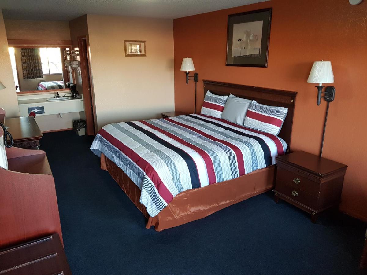 Budget Host Inn Eastland Extérieur photo