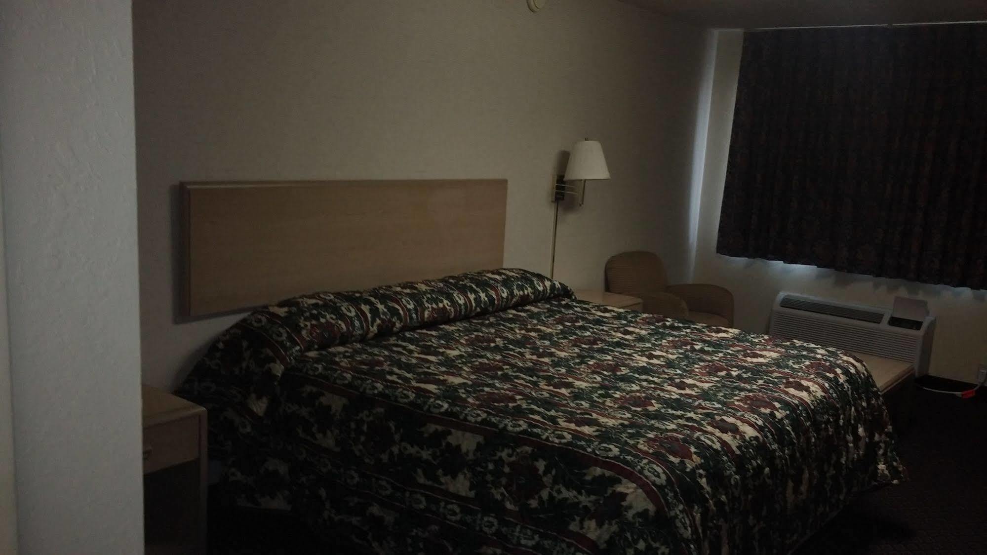 Budget Host Inn Eastland Extérieur photo