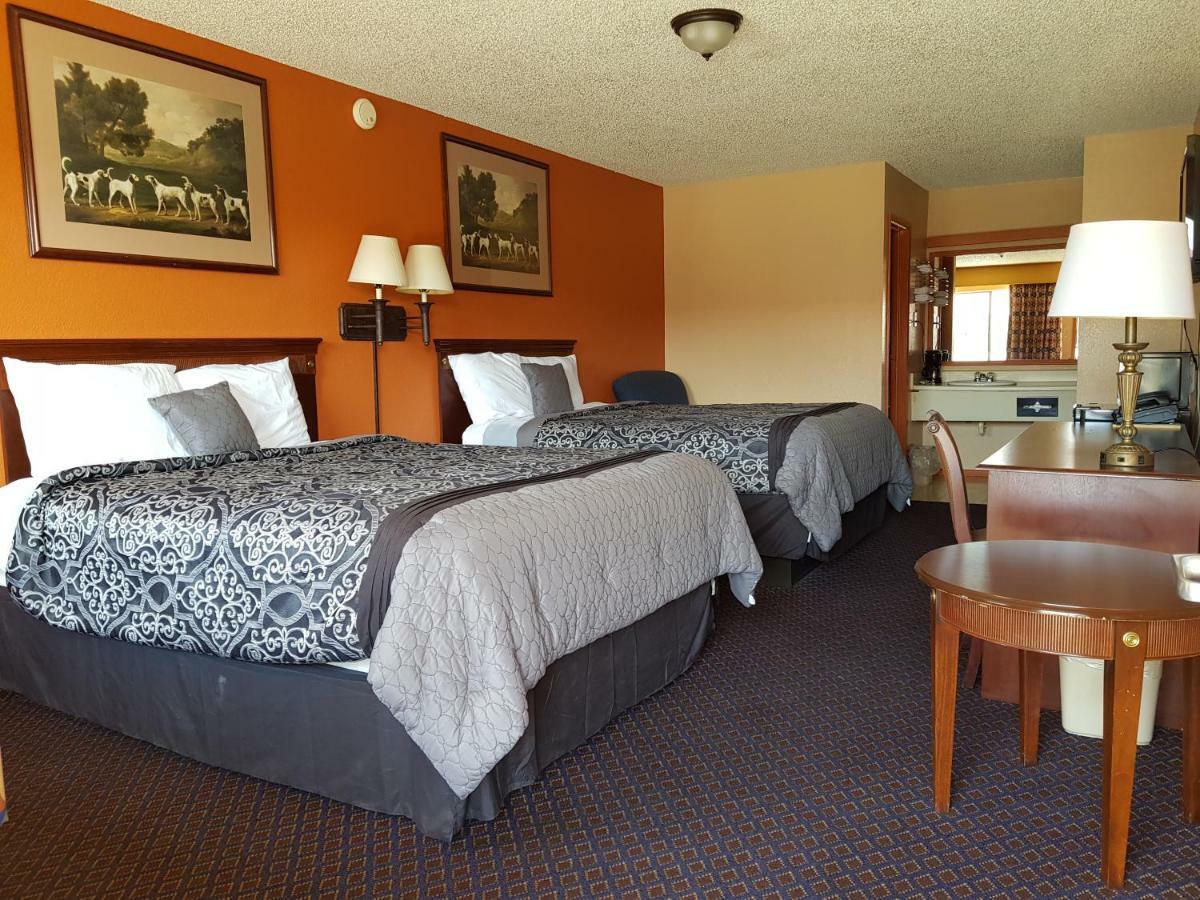 Budget Host Inn Eastland Extérieur photo